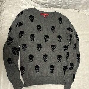 Saks Fifth Avenue cotton womens Skull print sweater size XS in gray and black